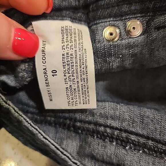 gloria vanderbilt Capri Cropped Jeans 10 Rhinestones - Picture 8 of 10